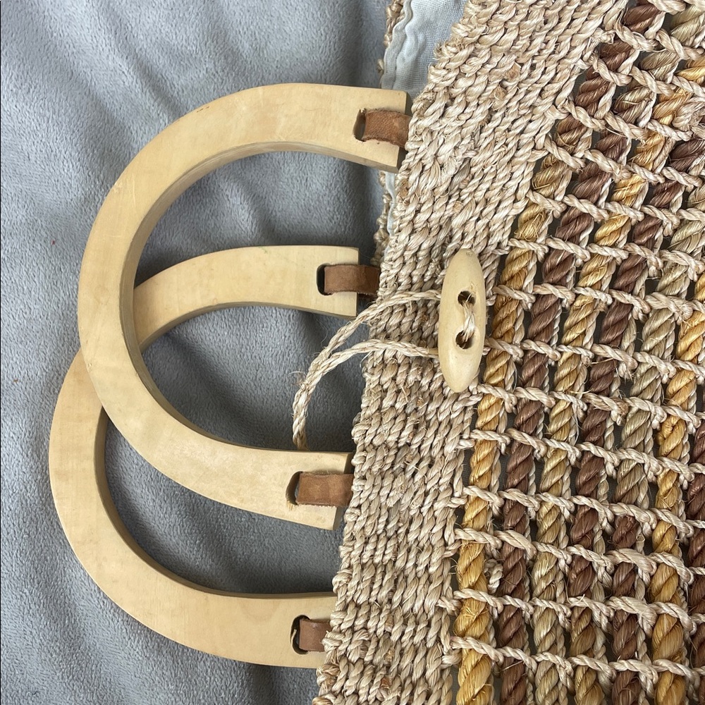 Talbots Wooden Handle Rope Bag